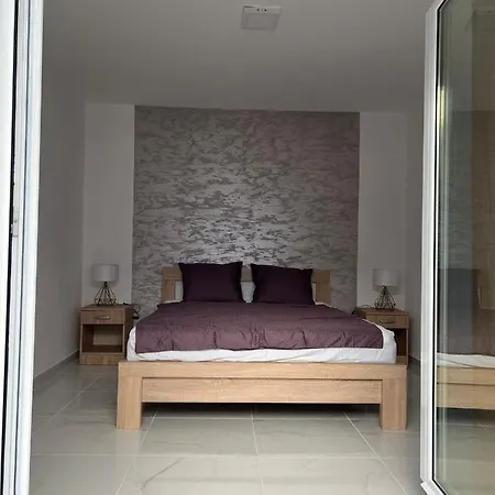 סוטומורה Apartmani Ema מראה חיצוני תמונה